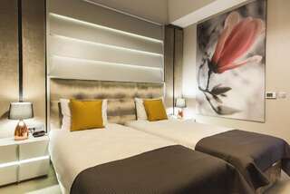 Отель Hotel Edma Александрия Двухместный номер Делюкс с 1 кроватью или 2 отдельными кроватями и балконом-5